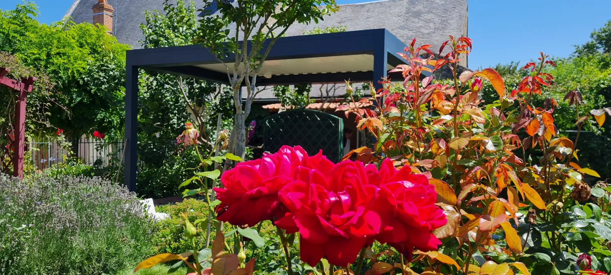 Pergola Bioclimatique - Garantie qualité avec Vérandas Angevine